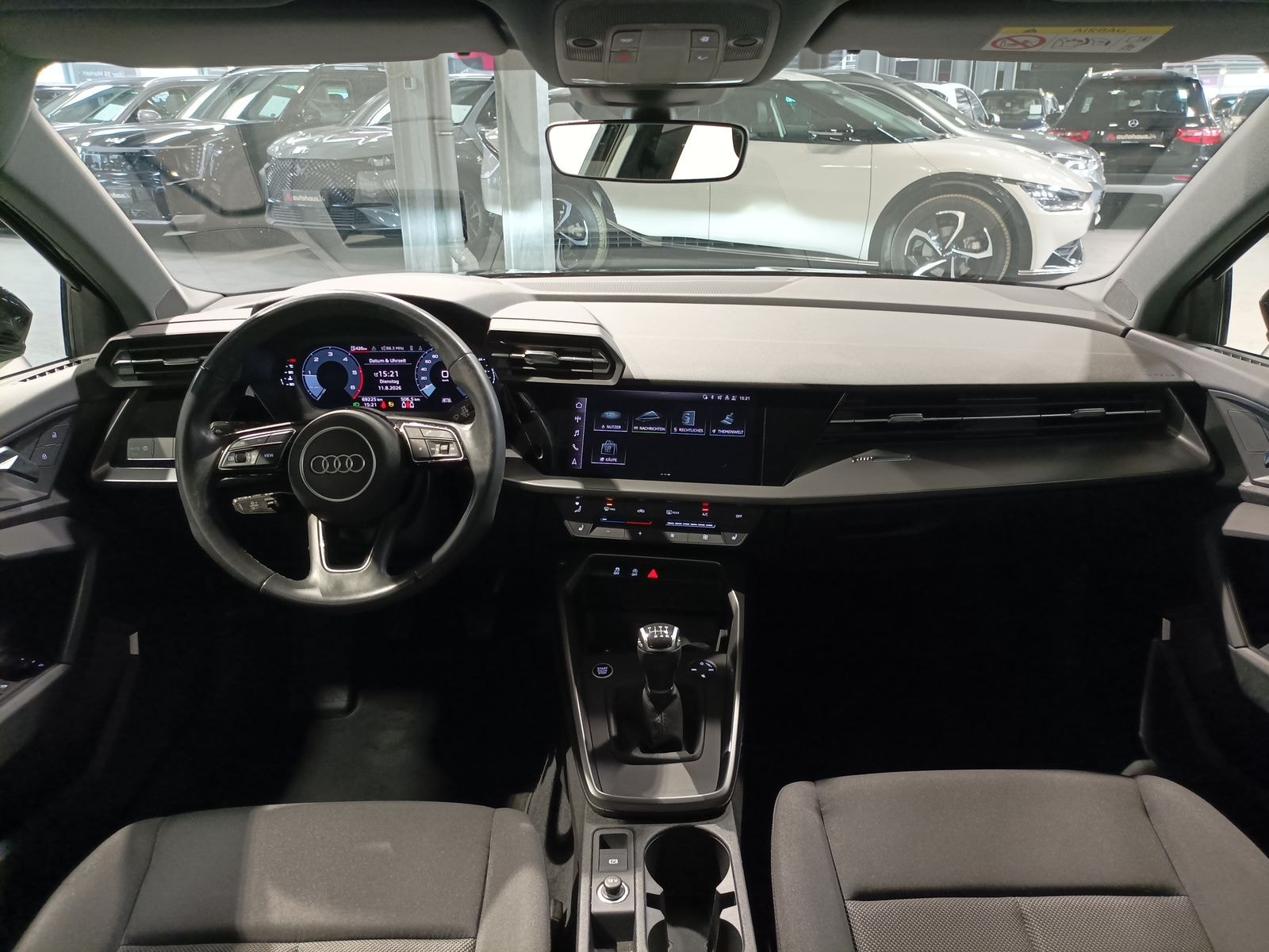 Audi A3 Limousine A3 30 2.0 TDI Sportback S line #9