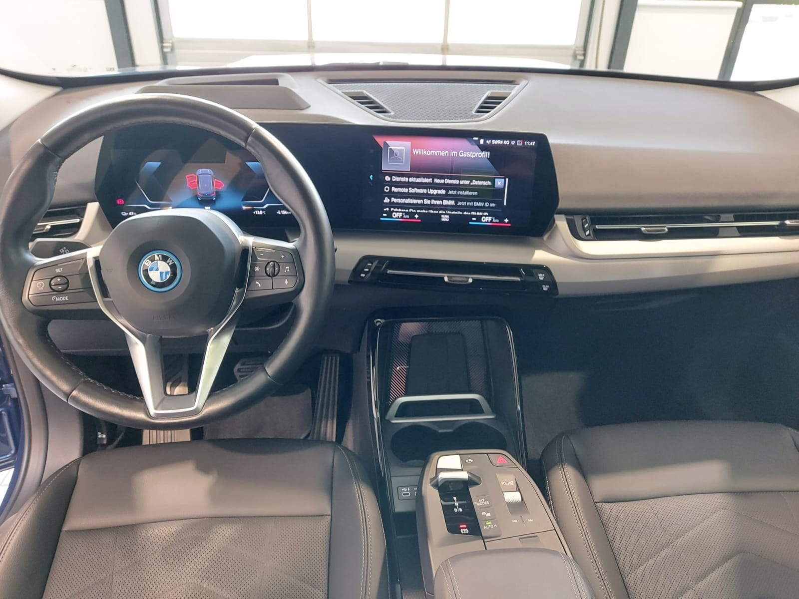 BMW iX1 SUV iX1 xDrive30 #9