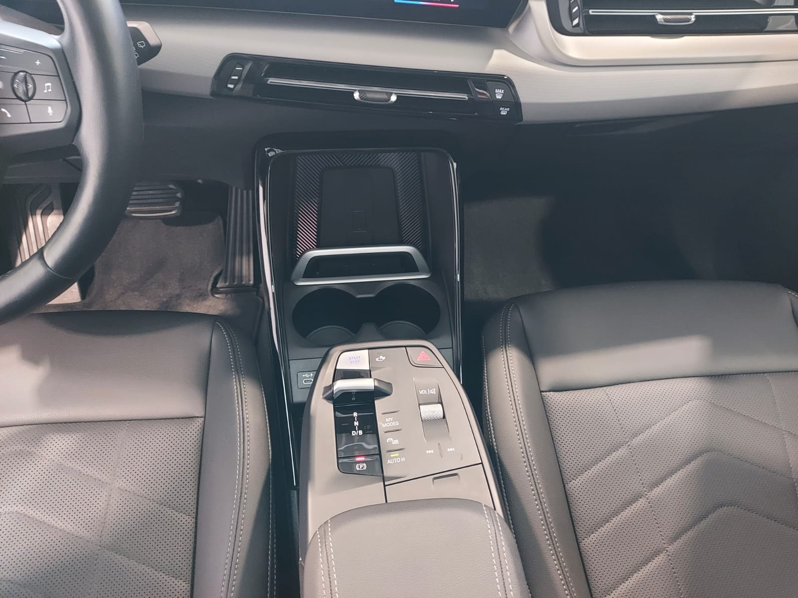 BMW iX1 SUV iX1 xDrive30 #12