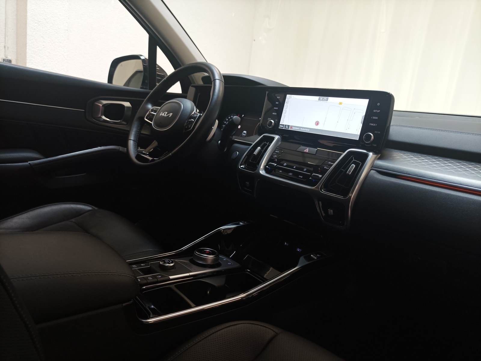 Kia Sorento SUV Sorento 2.2 CRDi 2WD Spirit (EURO 6d) #13