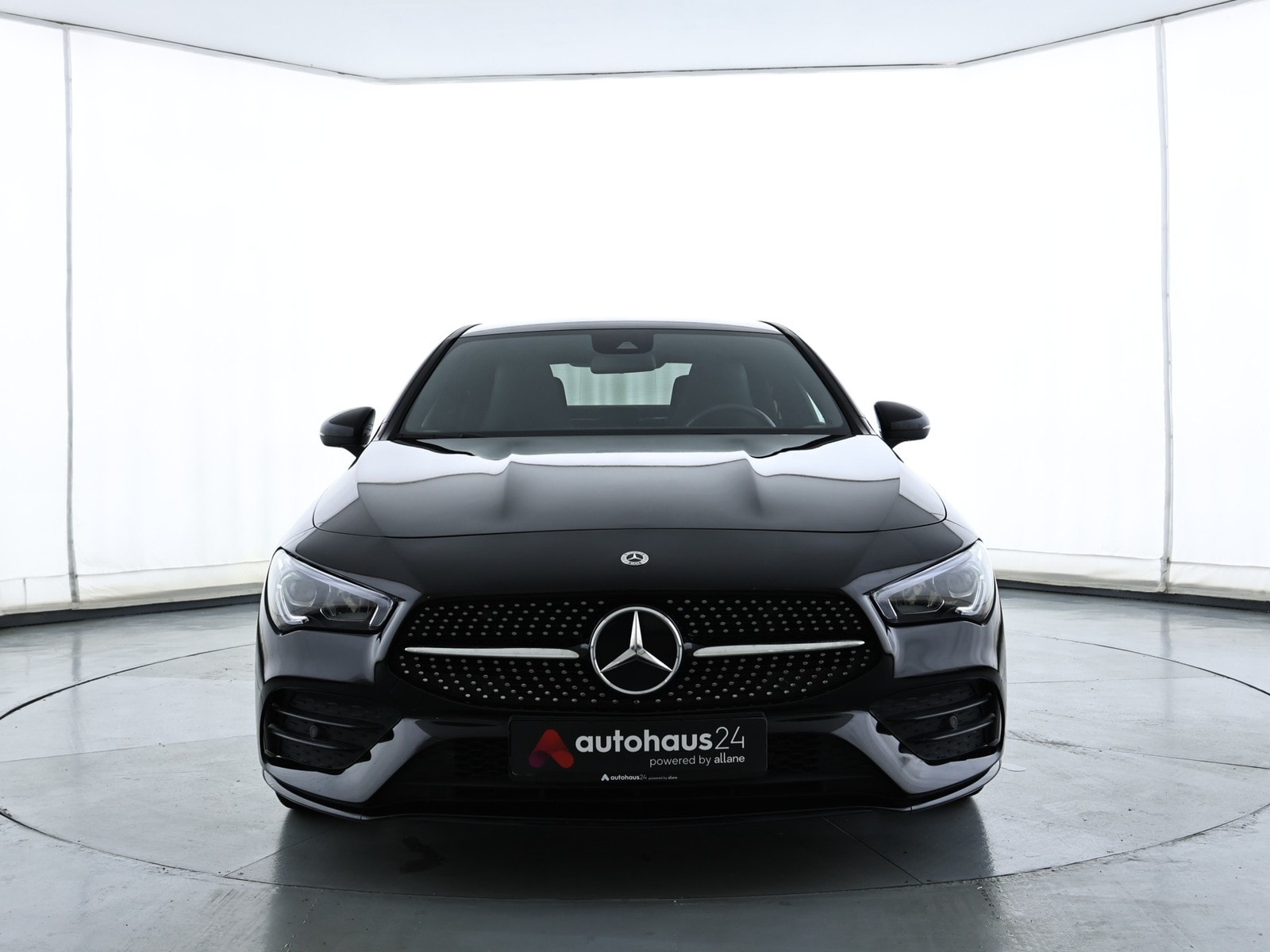 Mercedes Benz CLA-Klasse Limousine CLA 180 AMG Line (EURO 6d) #2