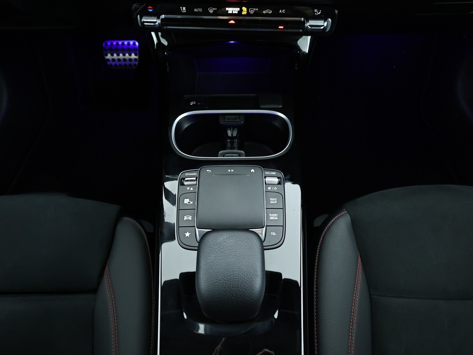 Mercedes Benz CLA-Klasse Limousine CLA 180 AMG Line (EURO 6d) #13
