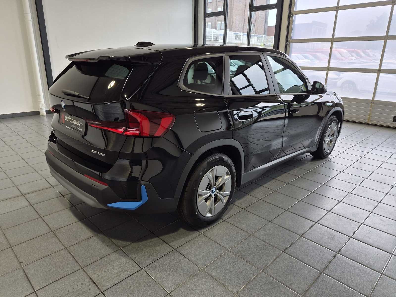 BMW iX1 SUV iX1 xDrive30 #5