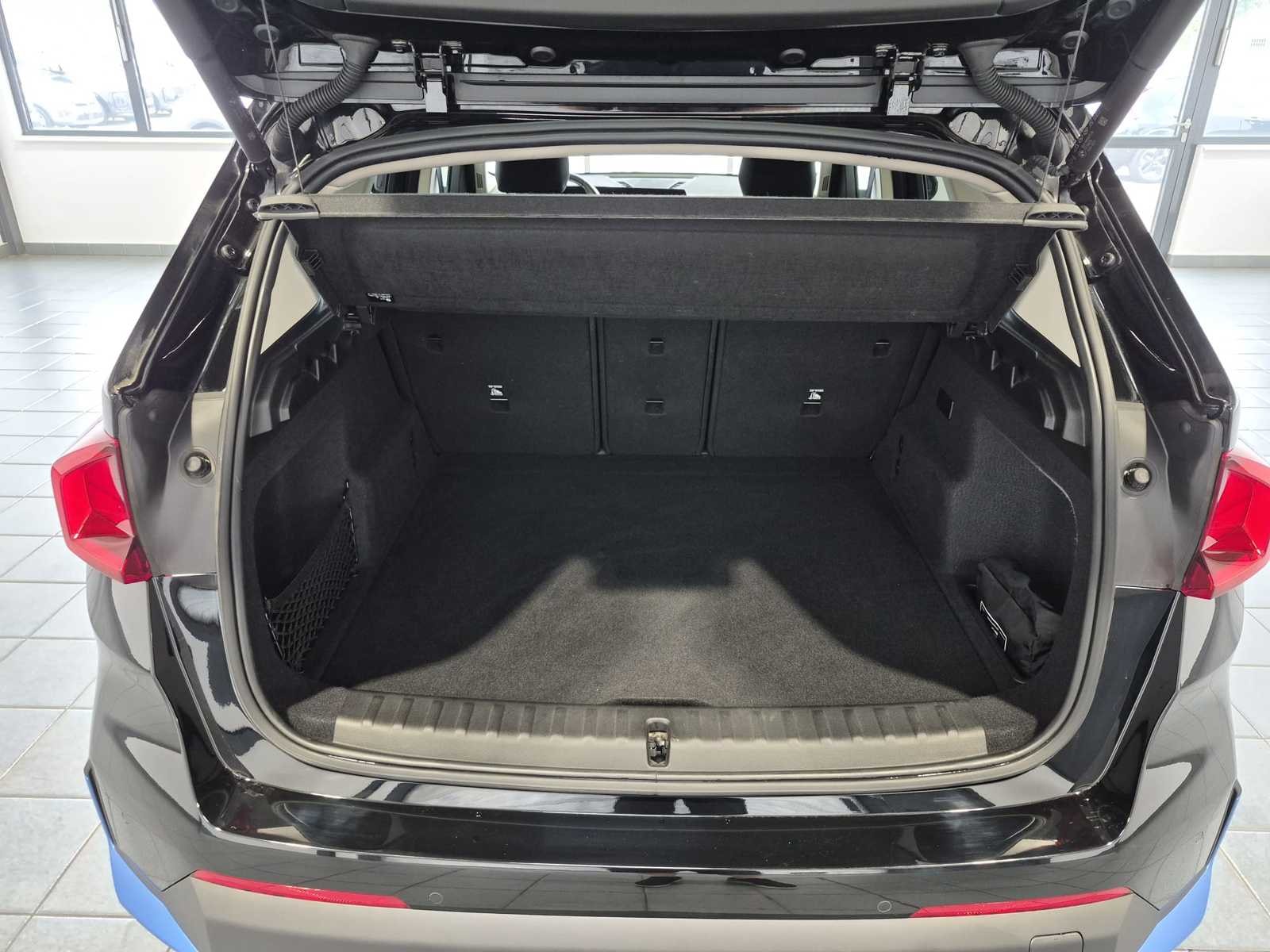 BMW iX1 SUV iX1 xDrive30 #6
