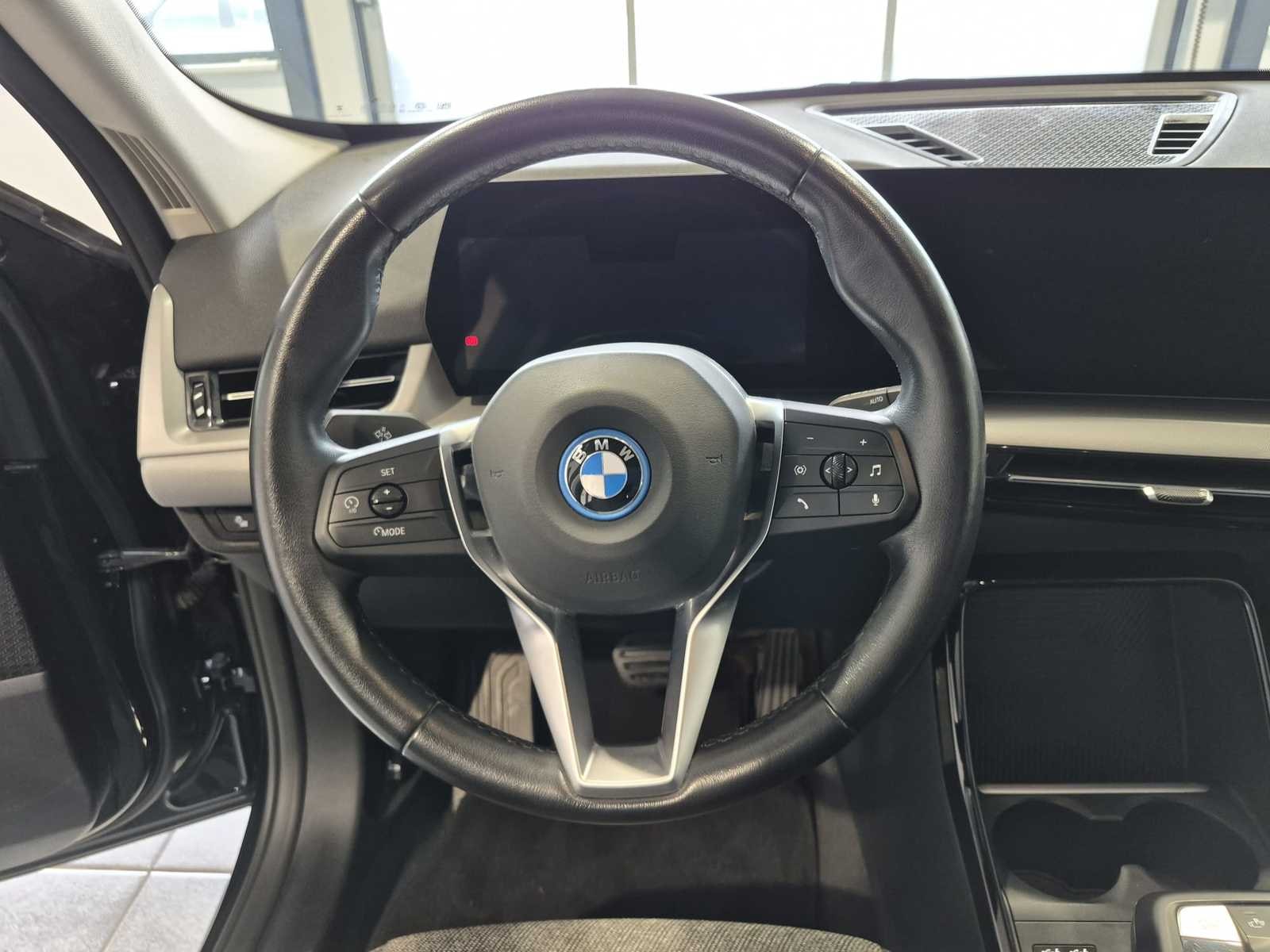 BMW iX1 SUV iX1 xDrive30 #10