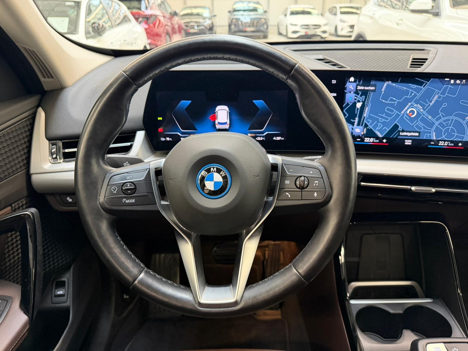 BMW iX1 SUV iX1 xDrive30 #10