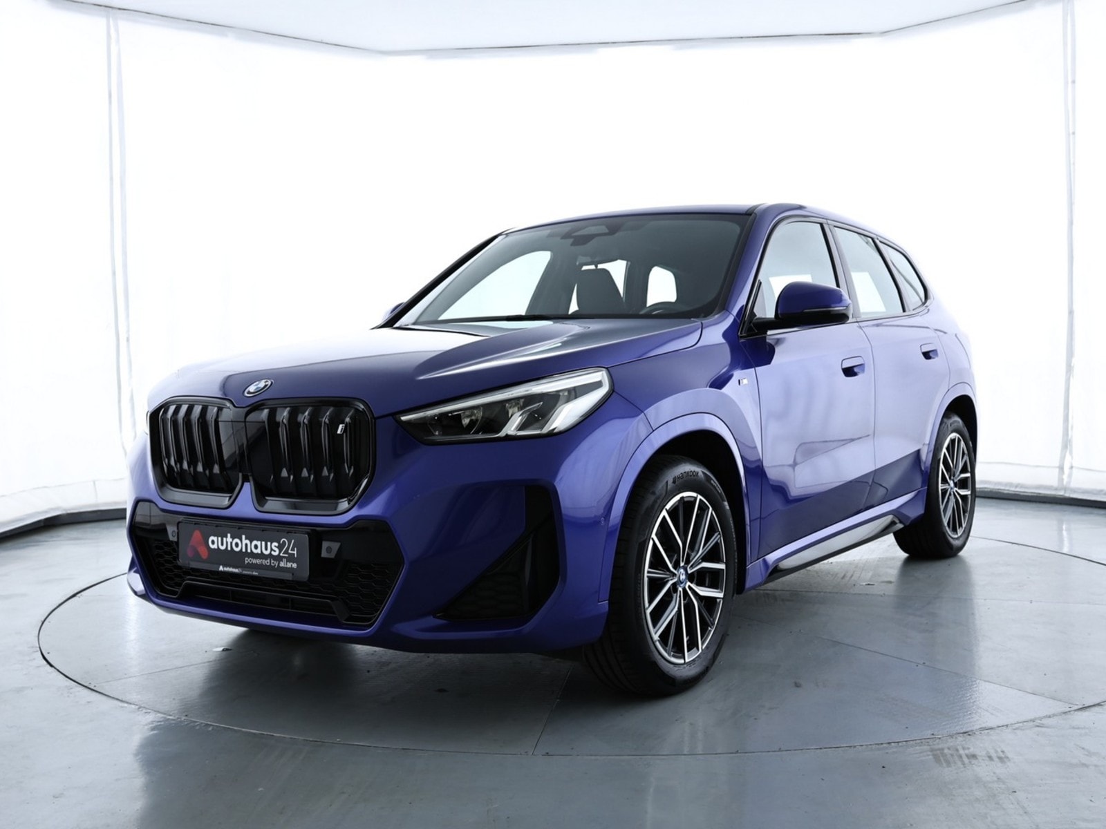 BMW iX1 SUV iX1 xDrive30 M Sport #3