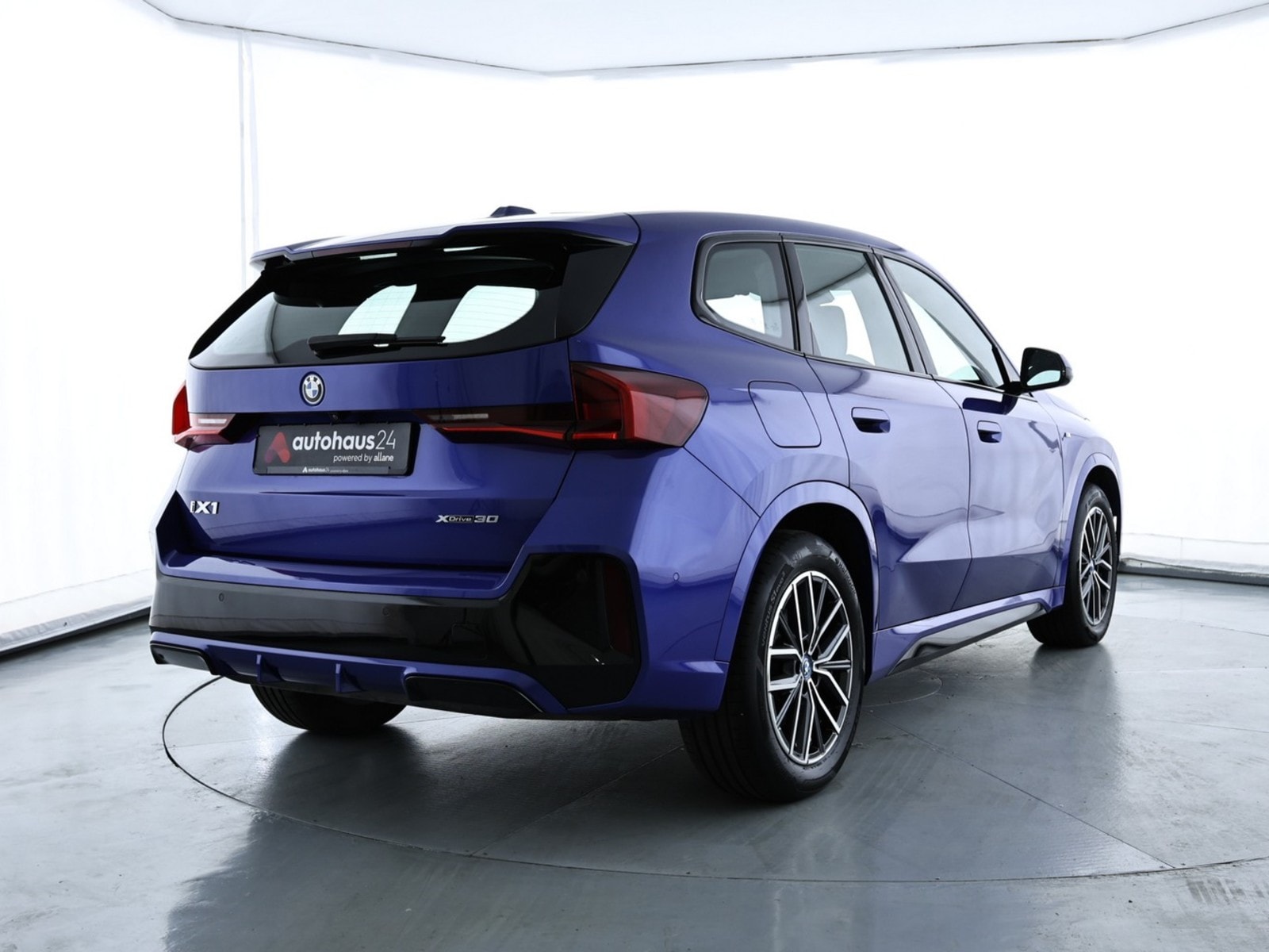BMW iX1 SUV iX1 xDrive30 M Sport #5