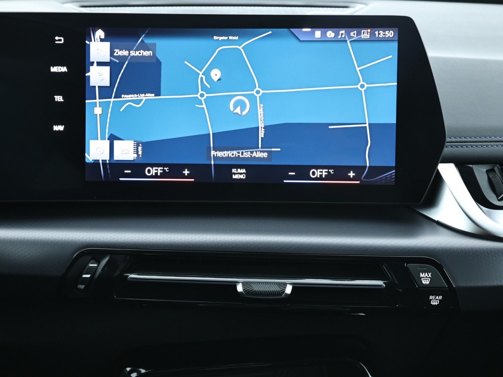 BMW iX1 SUV iX1 xDrive30 M Sport #12