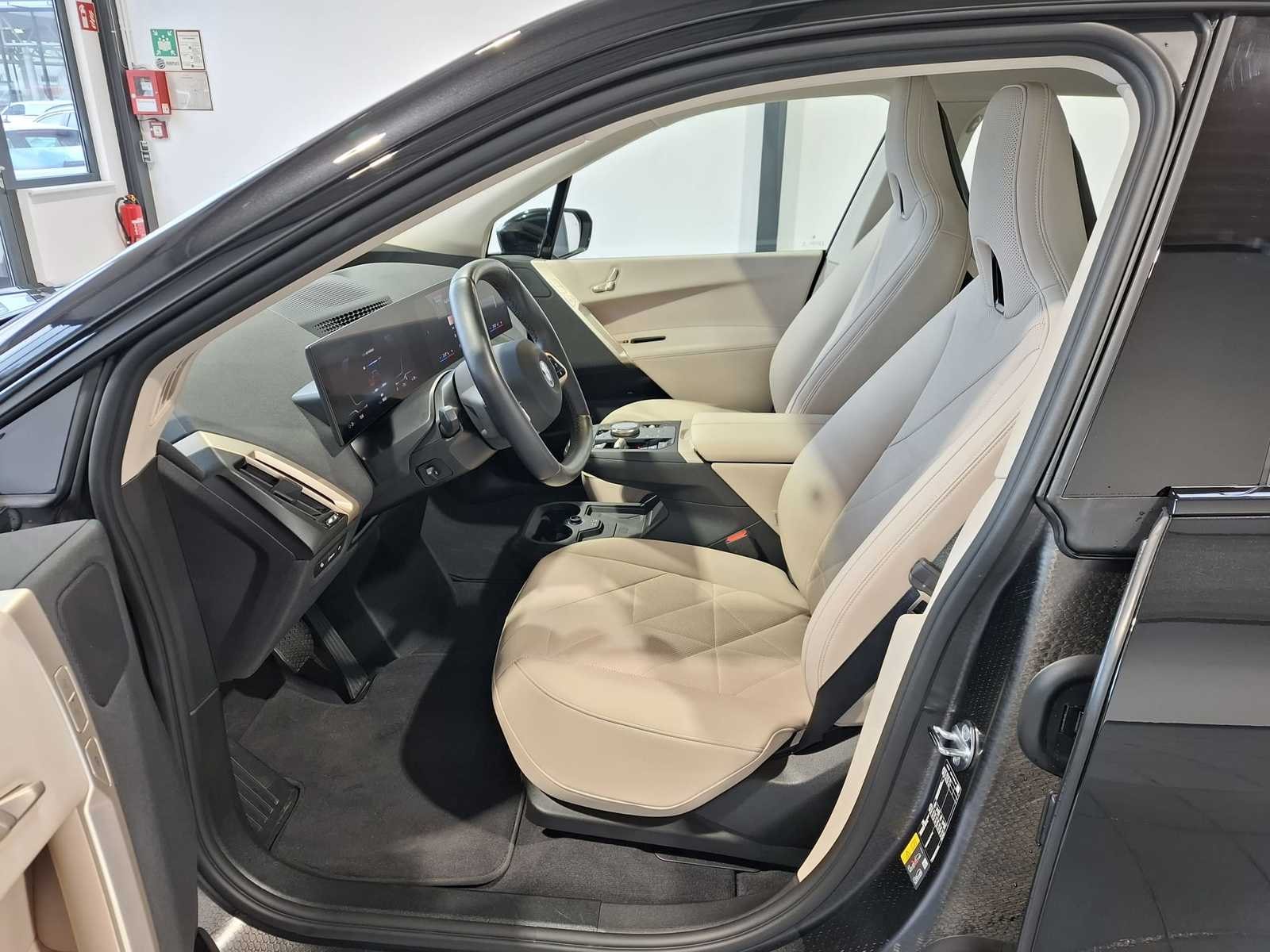BMW iX SUV iX xDrive40 76,6 kWh #8