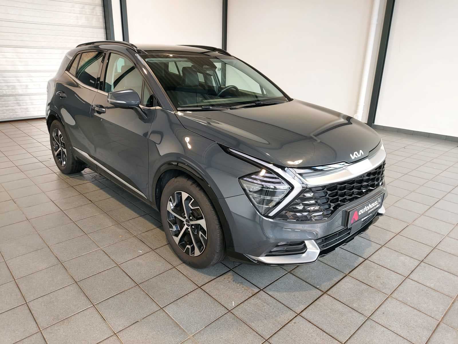 Kia Sportage SUV / Crossover / Geländewagen KIA Sportage 1.6 T-GDI EcoDyn. 132kW Spirit DCT 4WD Sports Utility Vehicle #1