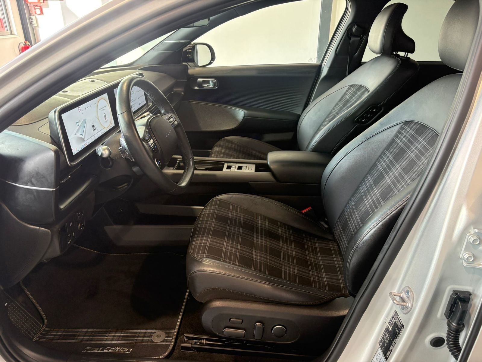 Hyundai IONIQ 6 Limousine IONIQ 6 First Edition 4WD 77,4 kWh #8