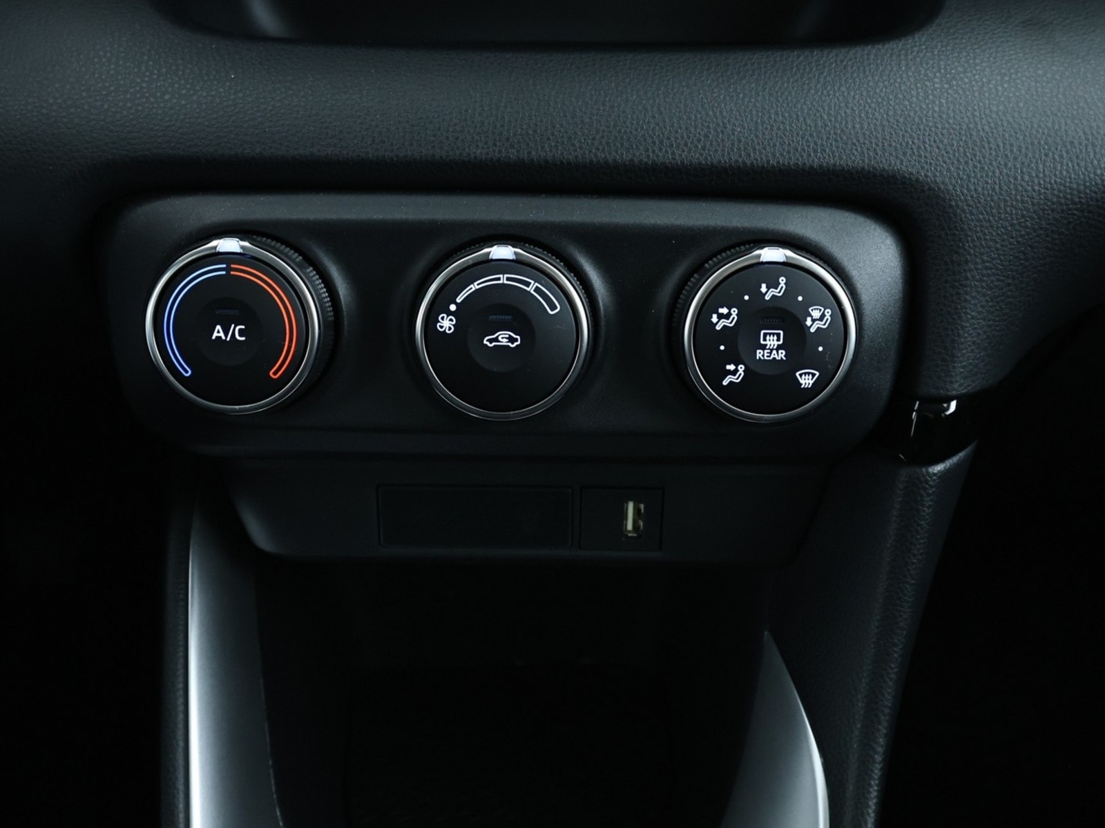 Toyota Yaris Schräghecklimousine Yaris 1.0 Dual-VVTi Comfort (EURO 6d) #12