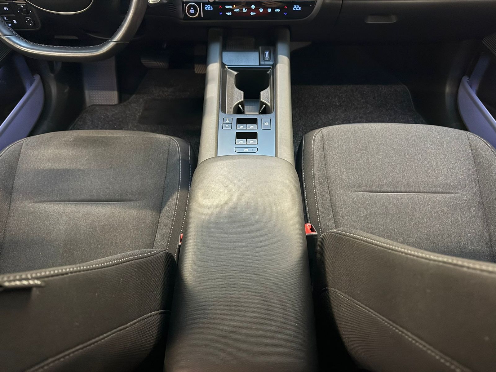 Hyundai IONIQ 6 Limousine IONIQ 6 Techniq / Techniq-Paket Elektro 4WD #14