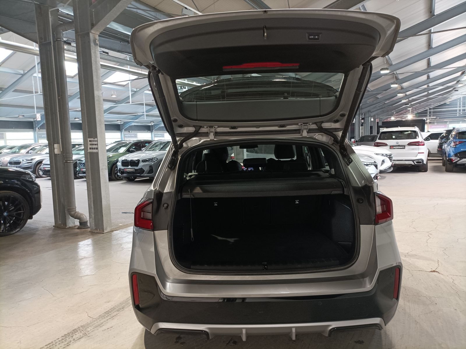 BMW iX1 SUV iX1 xDrive30 M Sport Pro #6