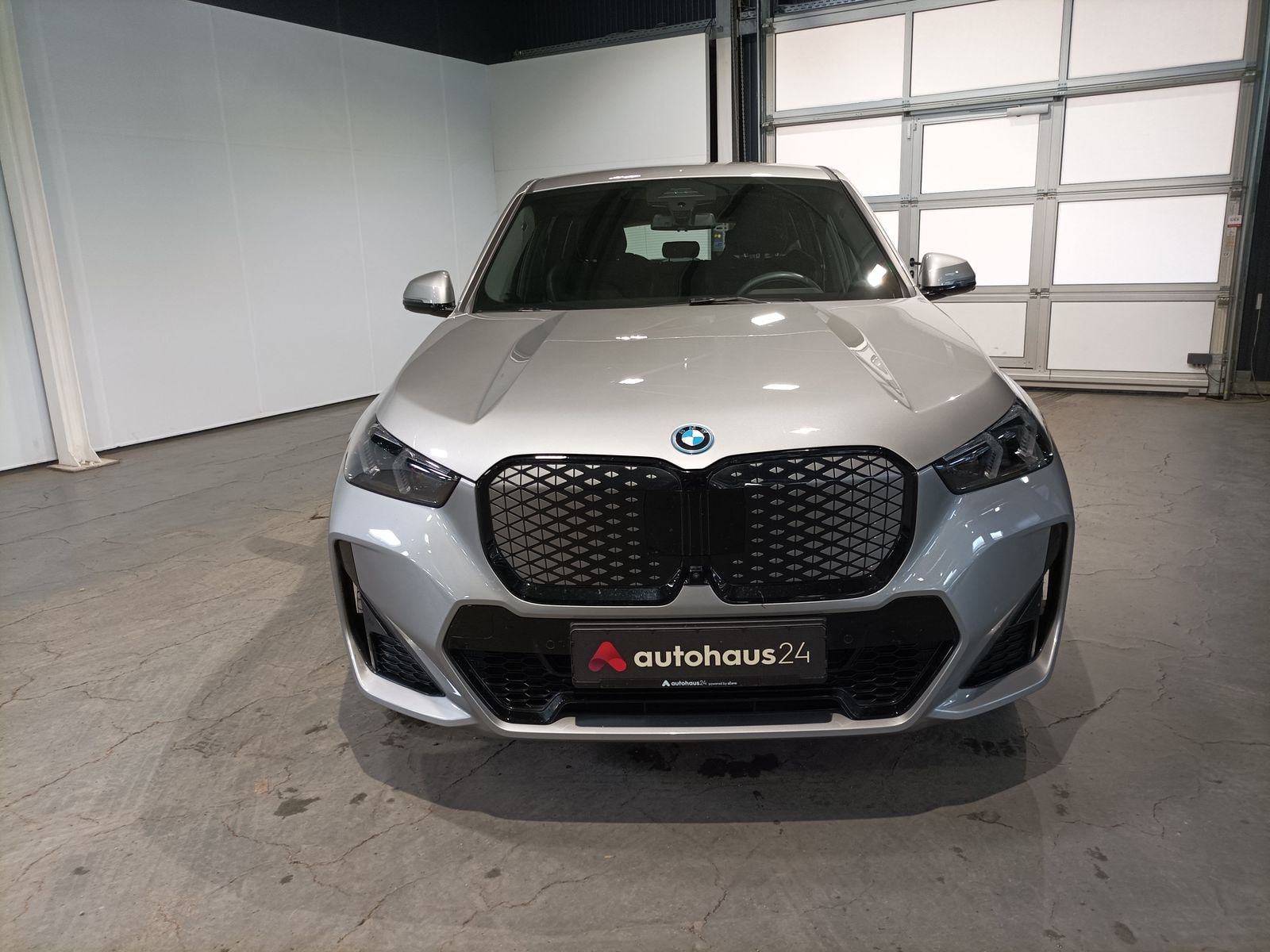 BMW iX1 SUV iX1 xDrive30 M Sport Pro #2