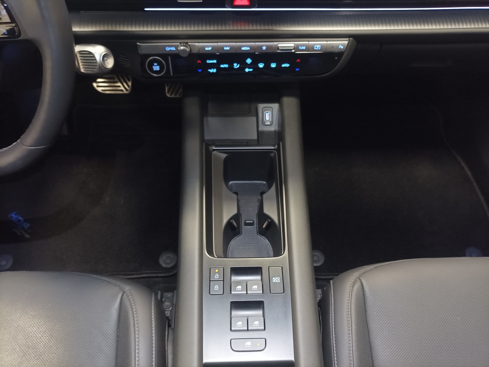 Hyundai IONIQ 6 Limousine IONIQ 6 Uniq / Uniq-Paket Elektro 4WD #12
