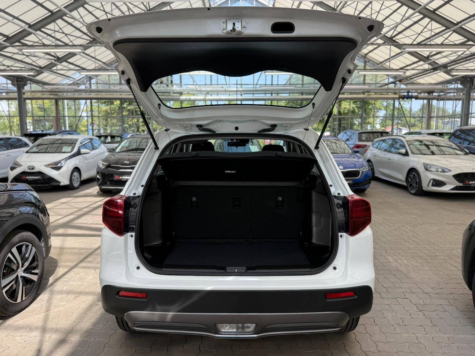 Suzuki Vitara SUV Vitara 1.4 Club Hybrid #6