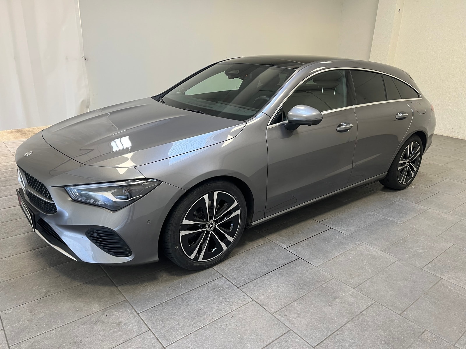 Mercedes Benz CLA-Klasse Kombi CLA 200 d Progressive Line Edition (EURO 6d) #3