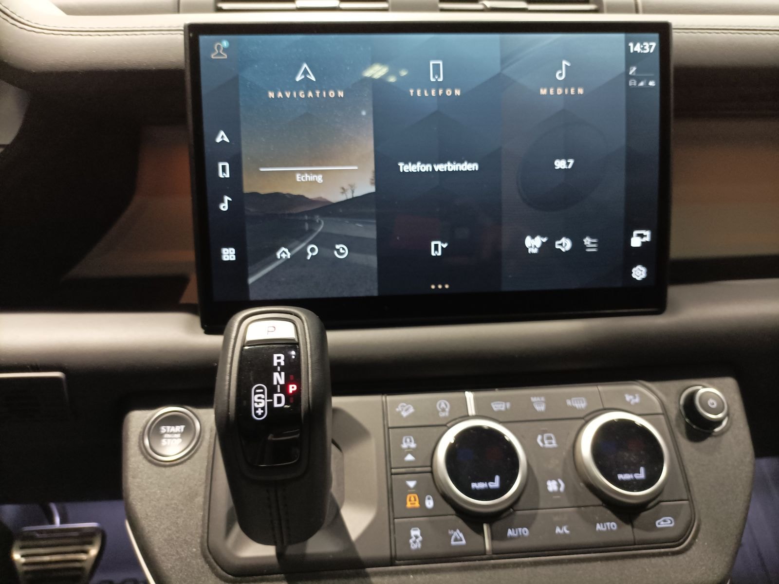 Land Rover Defender SUV Defender 110 3.0 D300 Mild-Hybrid Defender 110 X-D #11