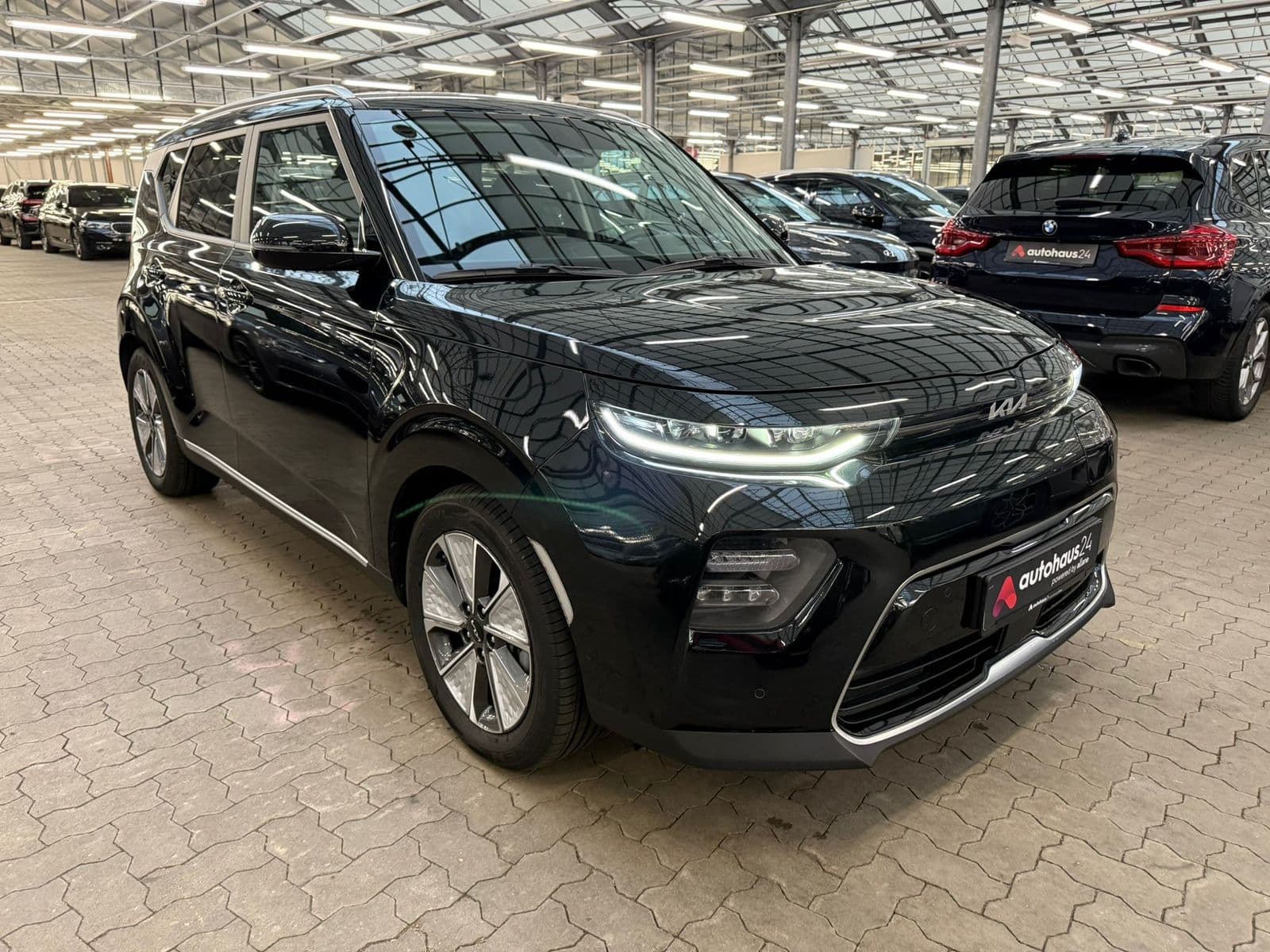 Kia Soul SUV / Crossover / Geländewagen KIA e-Soul 150kW Inspiration Schräghecklimousine #1