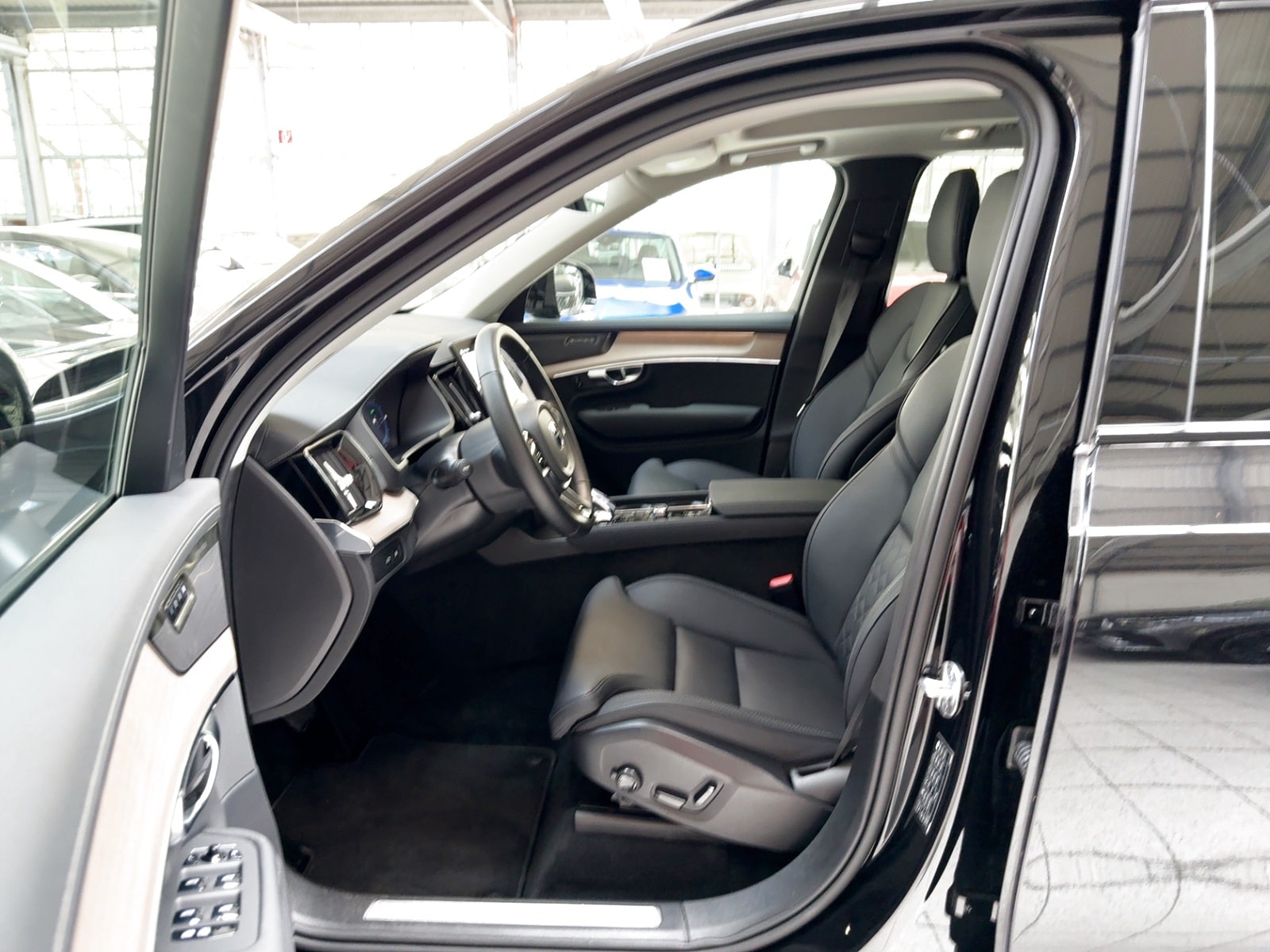 Volvo XC90 SUV XC 90 T8 AWD Plus Dark Plug-In (EURO 6e) #8
