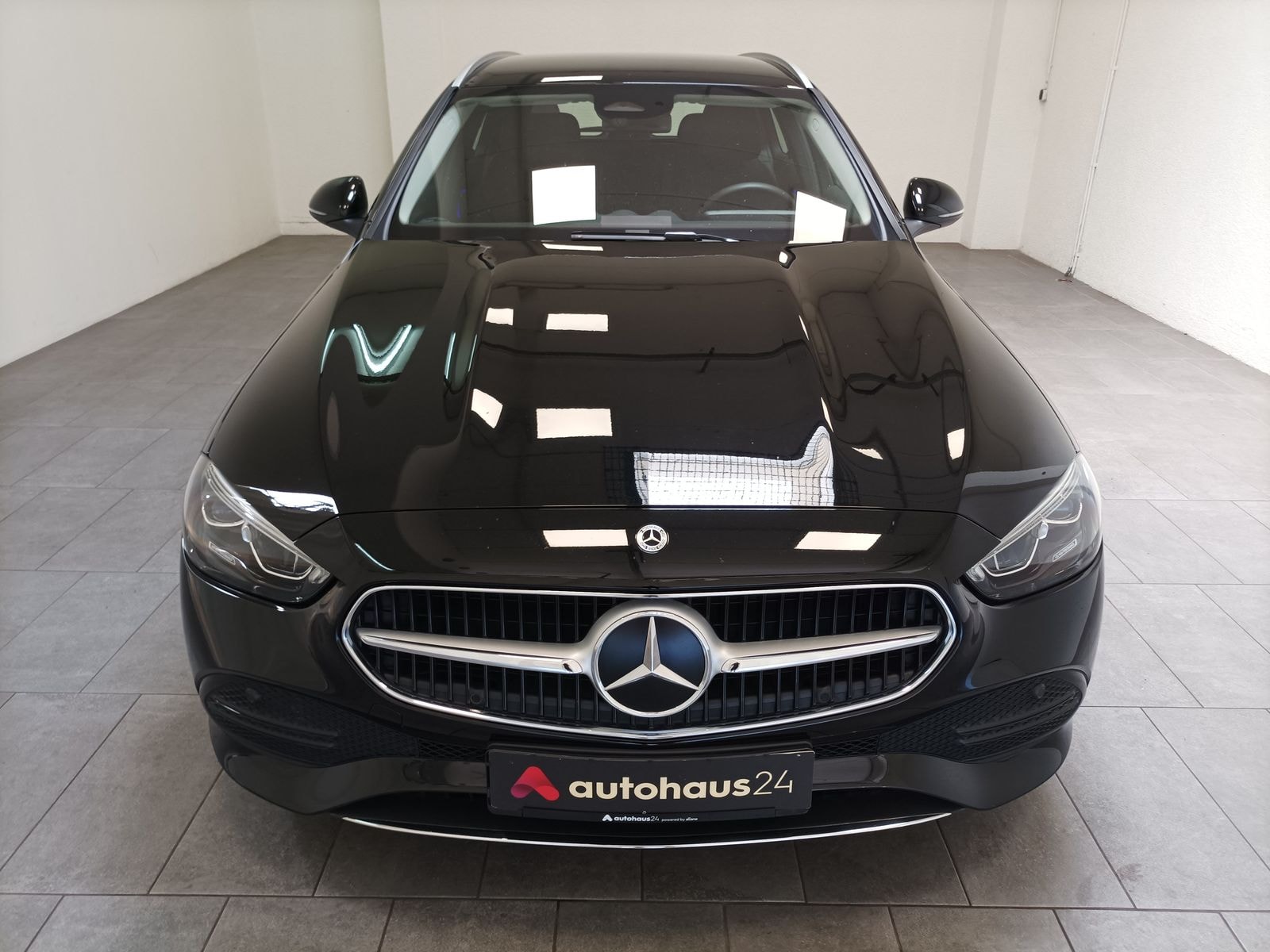 Mercedes Benz C-Klasse Kombi C 300 d T Avantgarde (EURO 6d) #2