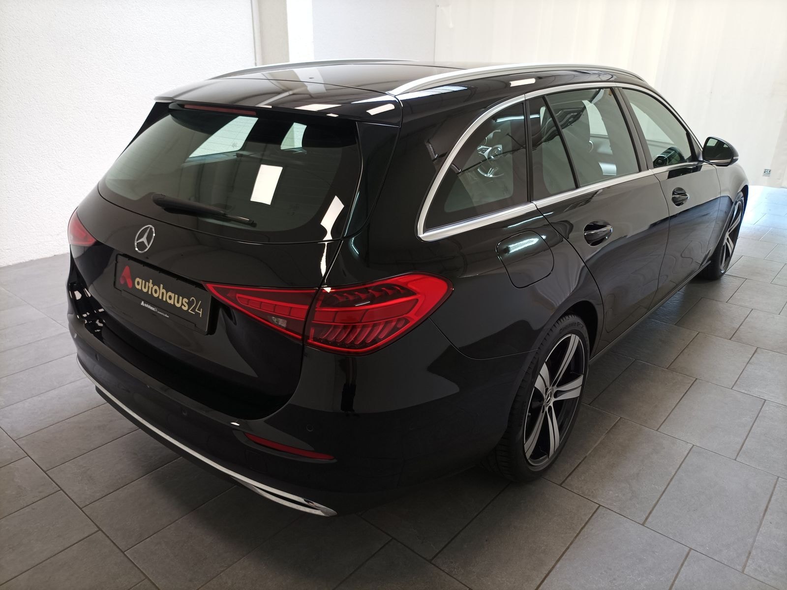 Mercedes Benz C-Klasse Kombi C 300 d T Avantgarde (EURO 6d) #5