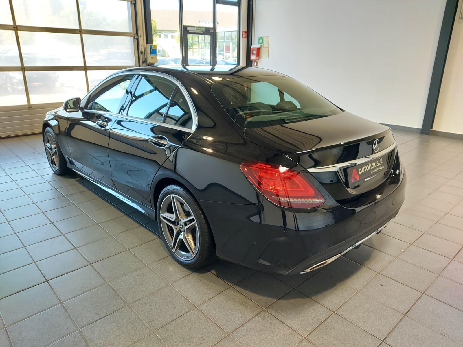 Mercedes Benz C-Klasse Limousine C 300 AMG Line 4Matic (EURO 6d) #4