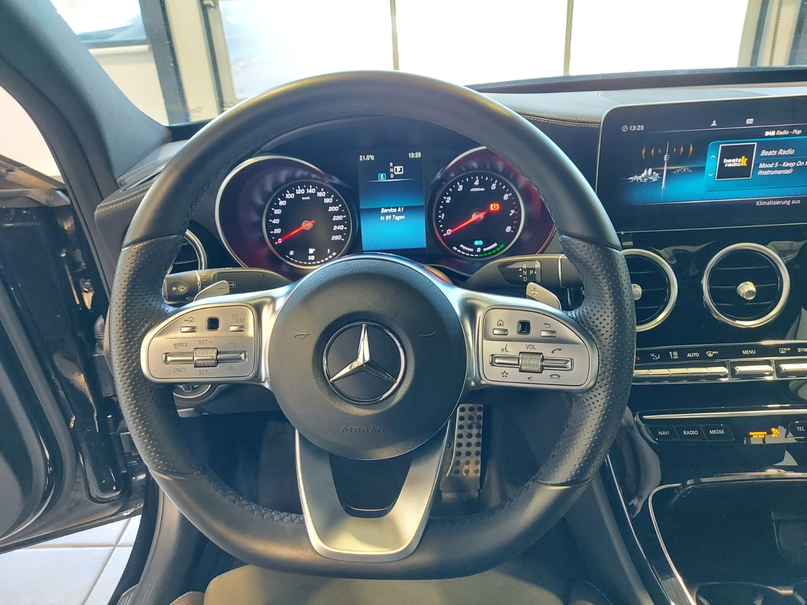 Mercedes Benz C-Klasse Limousine C 300 AMG Line 4Matic (EURO 6d) #10