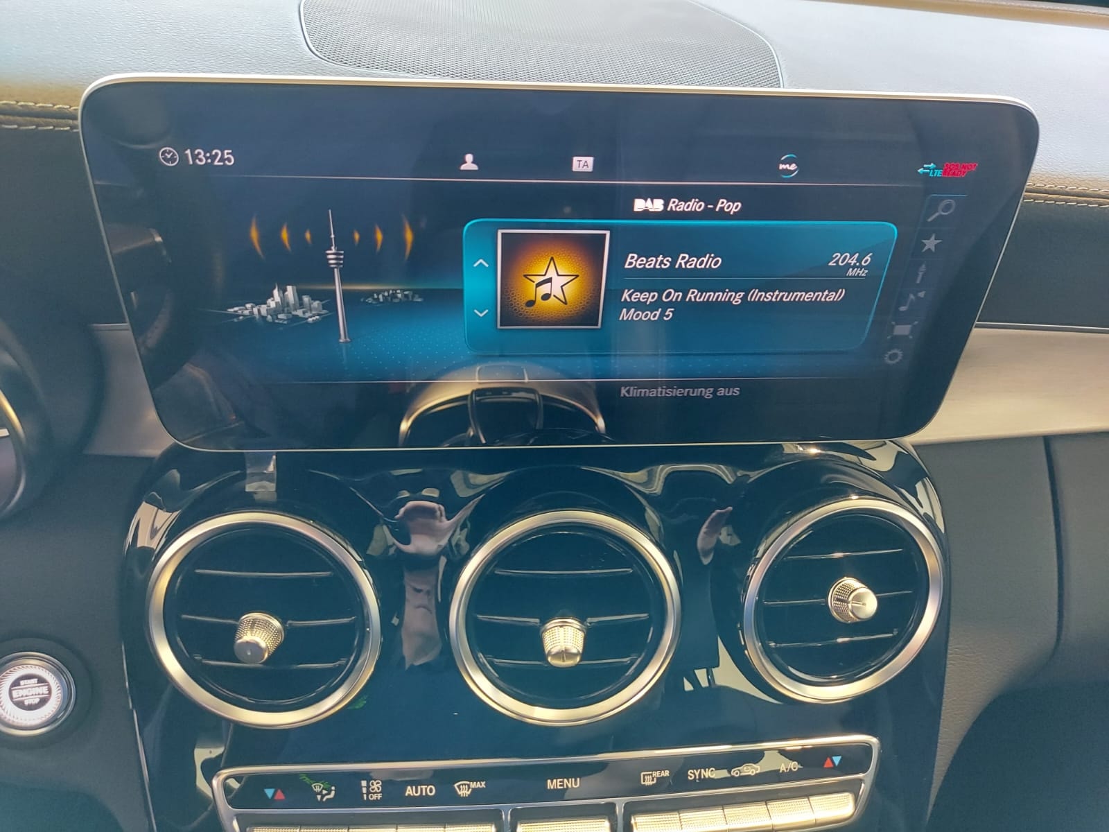 Mercedes Benz C-Klasse Limousine C 300 AMG Line 4Matic (EURO 6d) #11