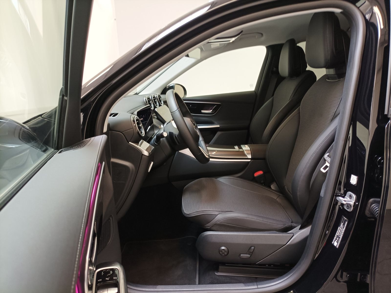 Mercedes Benz GLC-Klasse SUV GLC 220 d Avantgarde 4Matic #9