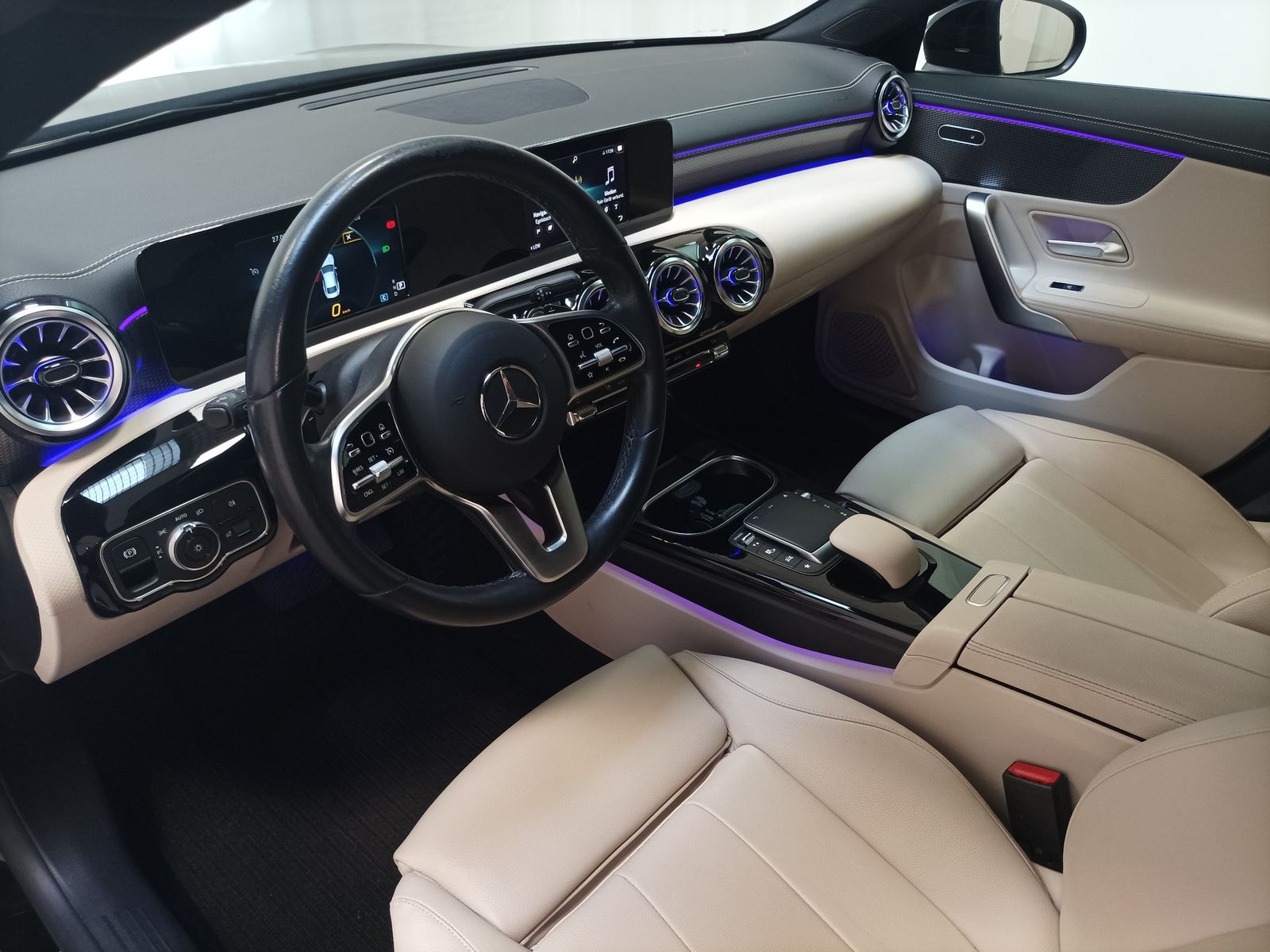 Mercedes Benz CLA-Klasse Limousine CLA 220 d Progressive (EURO 6d) #9