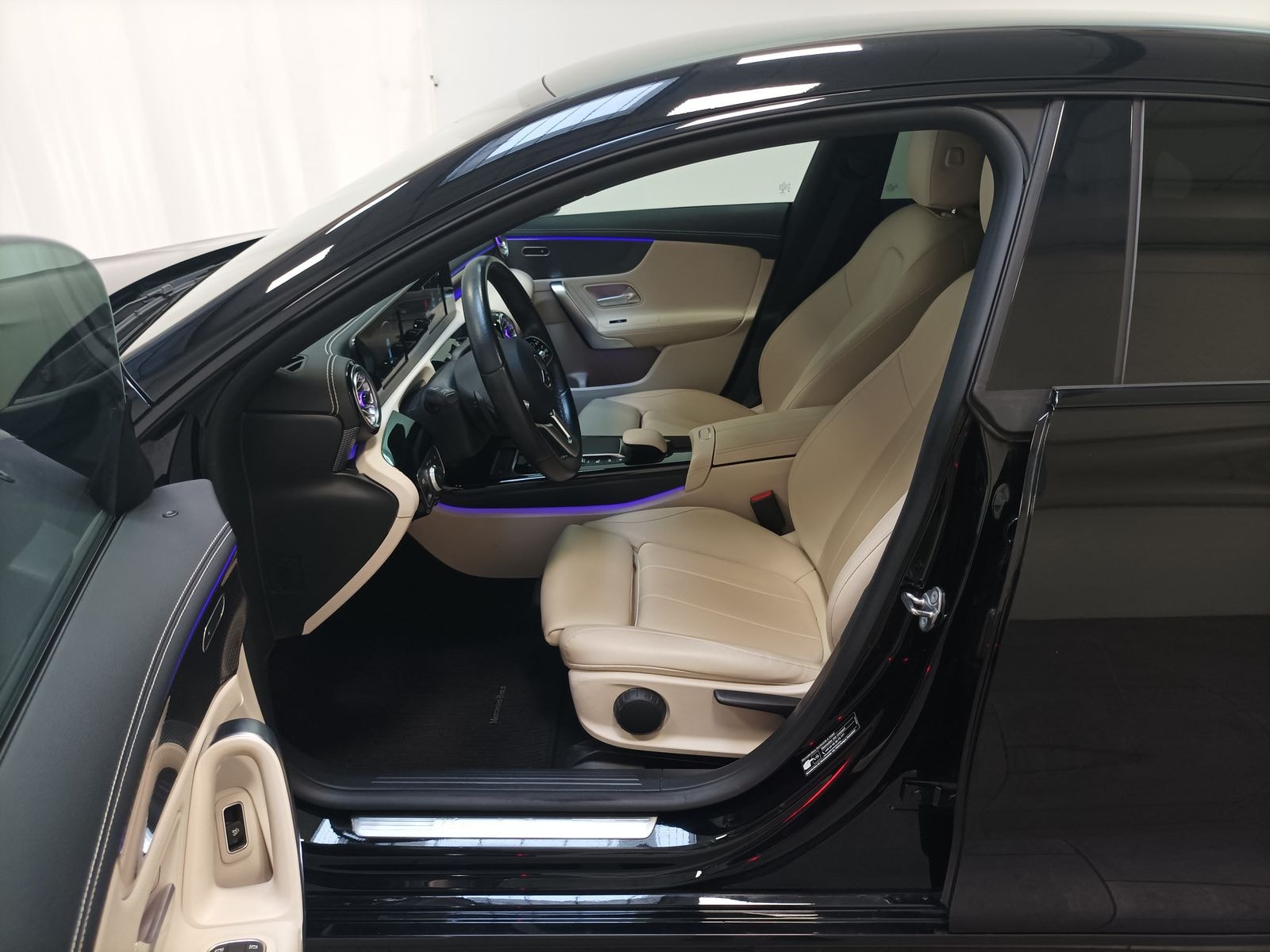 Mercedes Benz CLA-Klasse Limousine CLA 220 d Progressive (EURO 6d) #8