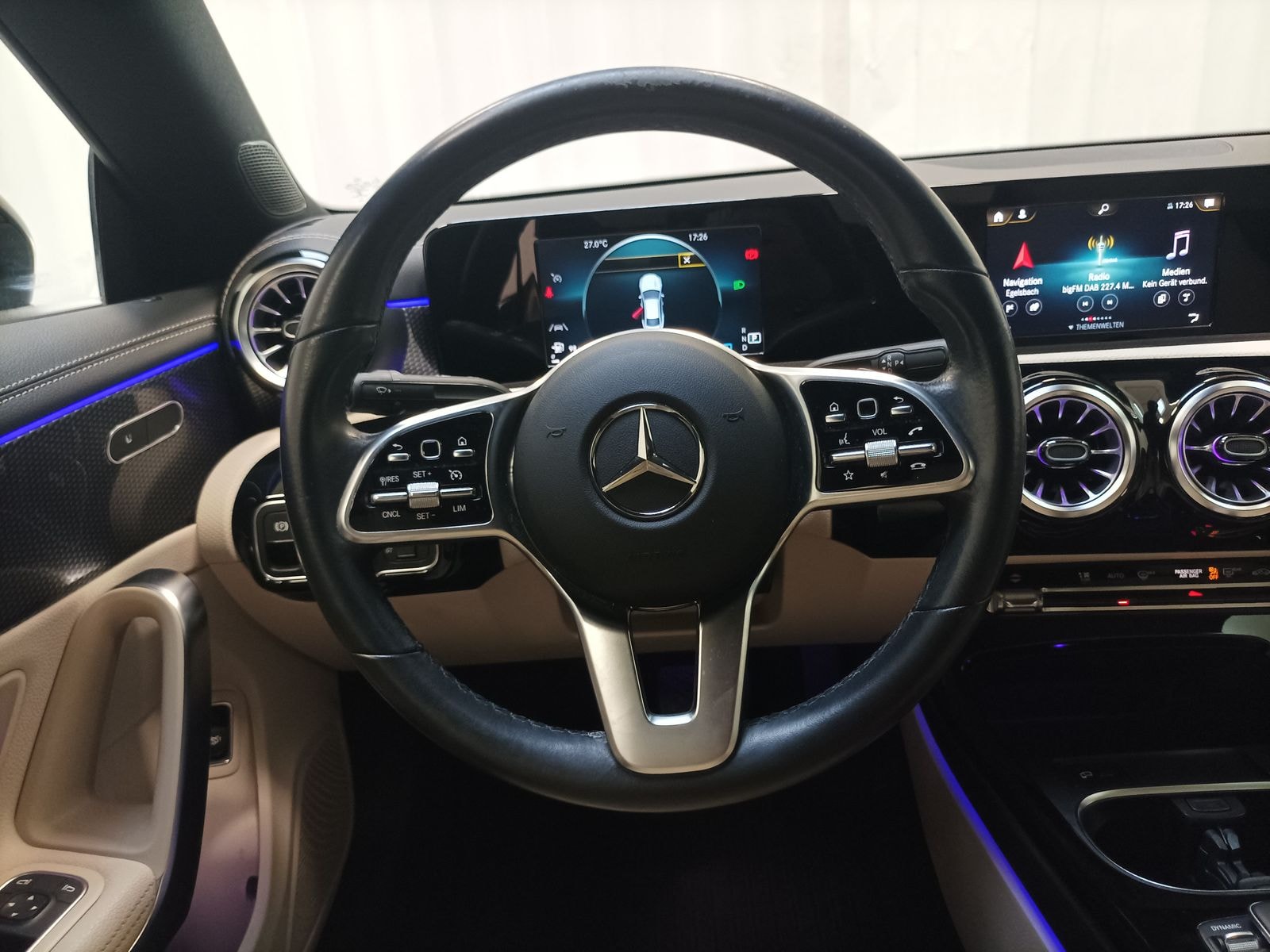 Mercedes Benz CLA-Klasse Limousine CLA 220 d Progressive (EURO 6d) #11