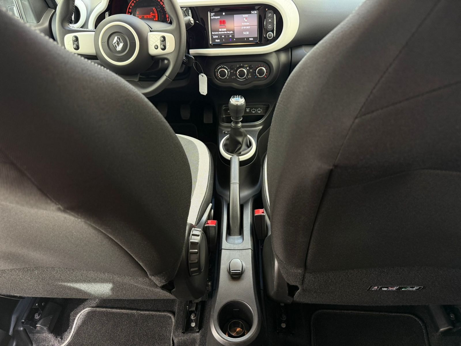 Renault Twingo Schräghecklimousine Twingo 0.9 TCe 90 Limited (EURO 6d-TEMP) #14