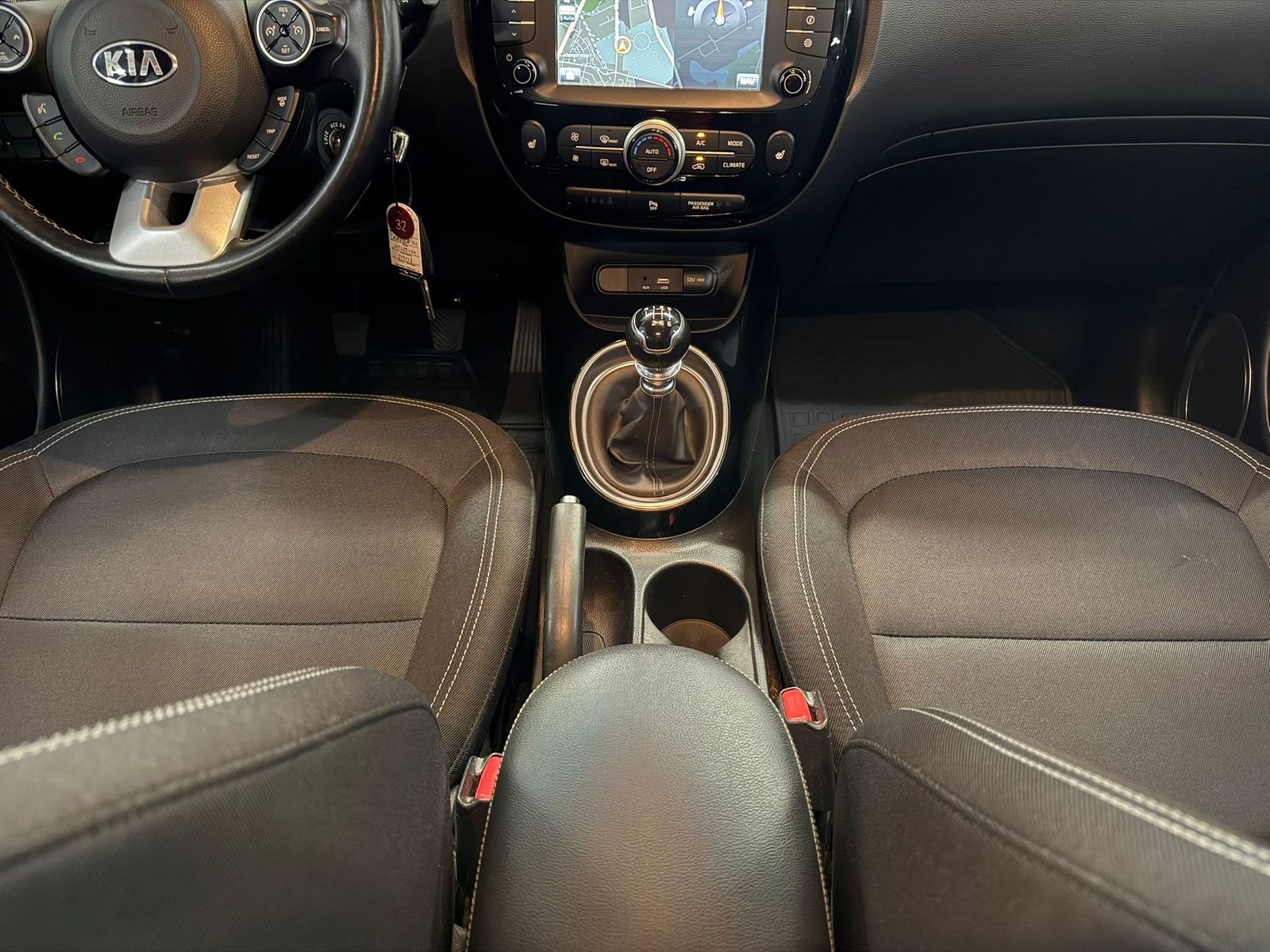 Kia Soul Van Soul 1.6 GDI Dream Team #14