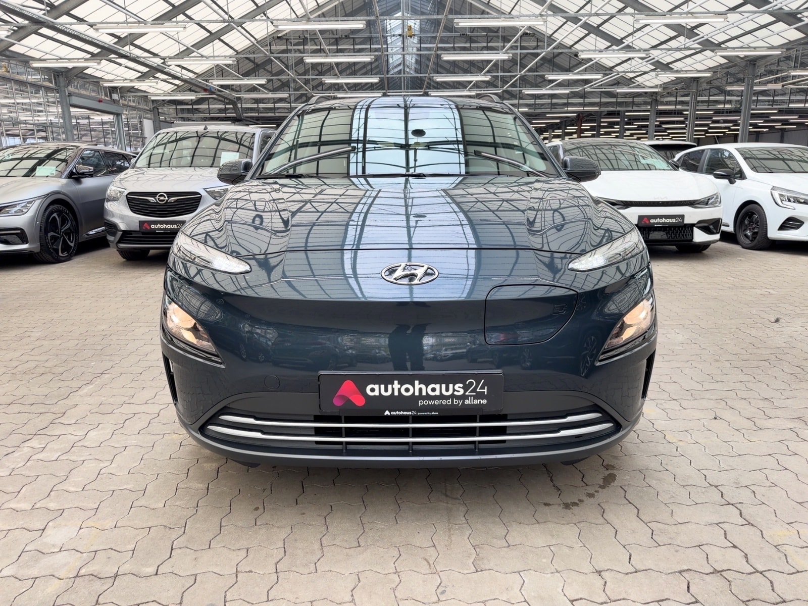 Hyundai Kona SUV Kona Ed. 30+ 39,2 kWh #2