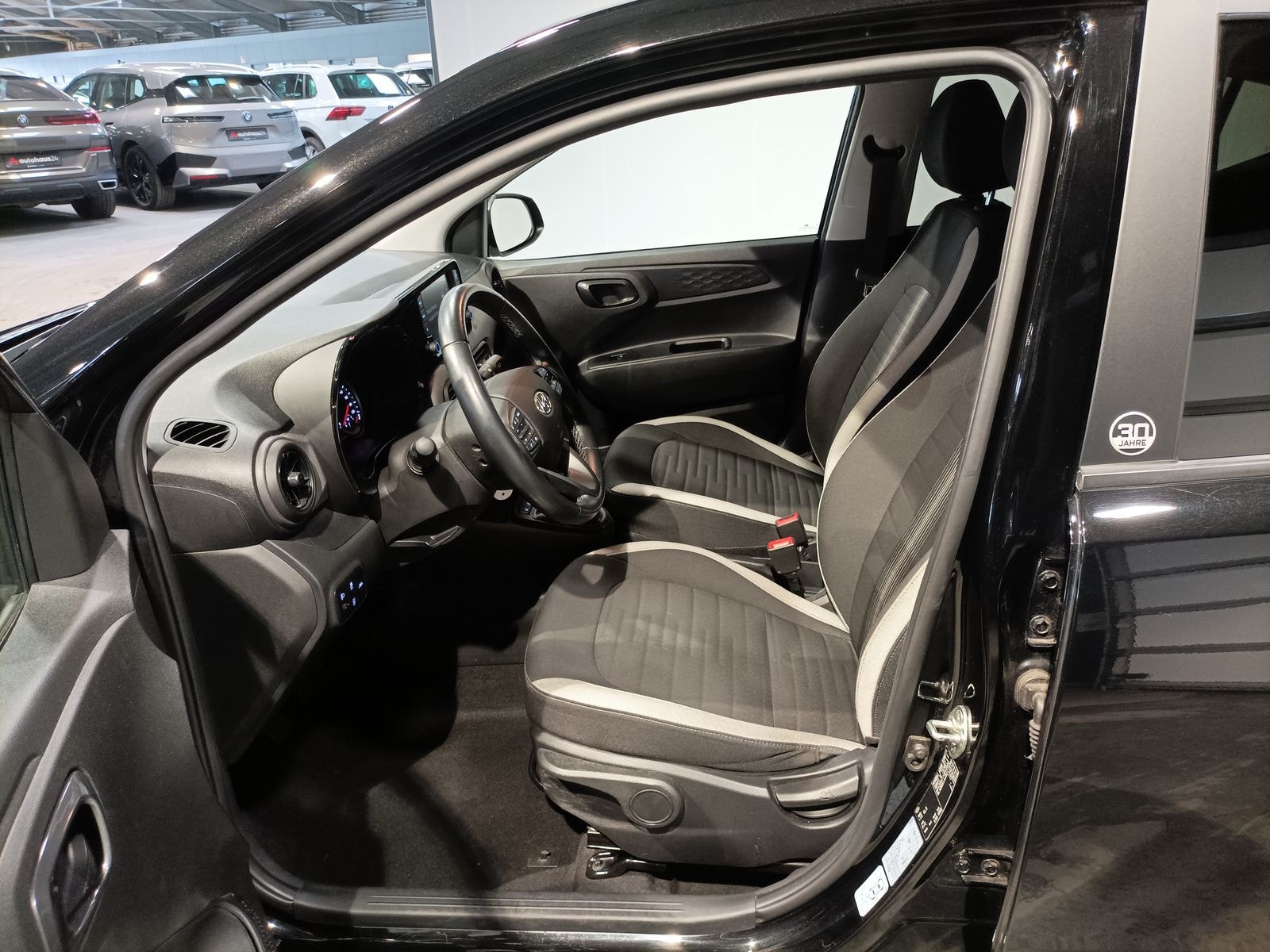 Hyundai i10 Schräghecklimousine i10 1.0 Edition 30 #8