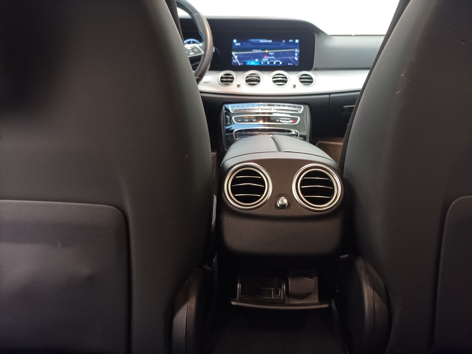 Mercedes Benz E-Klasse Kombi E 300 T de Avantgarde 4Matic (EURO 6d) #16