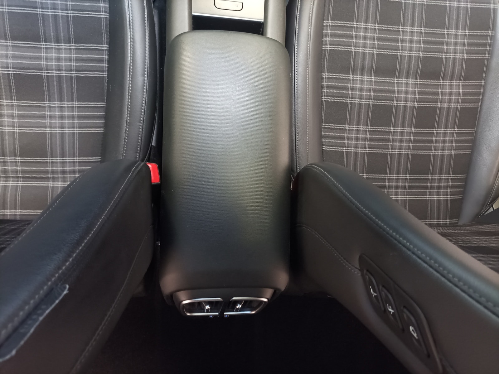Hyundai IONIQ 6 Limousine IONIQ 6 First Edition/First Ed-Paket Elektro 4WD #14