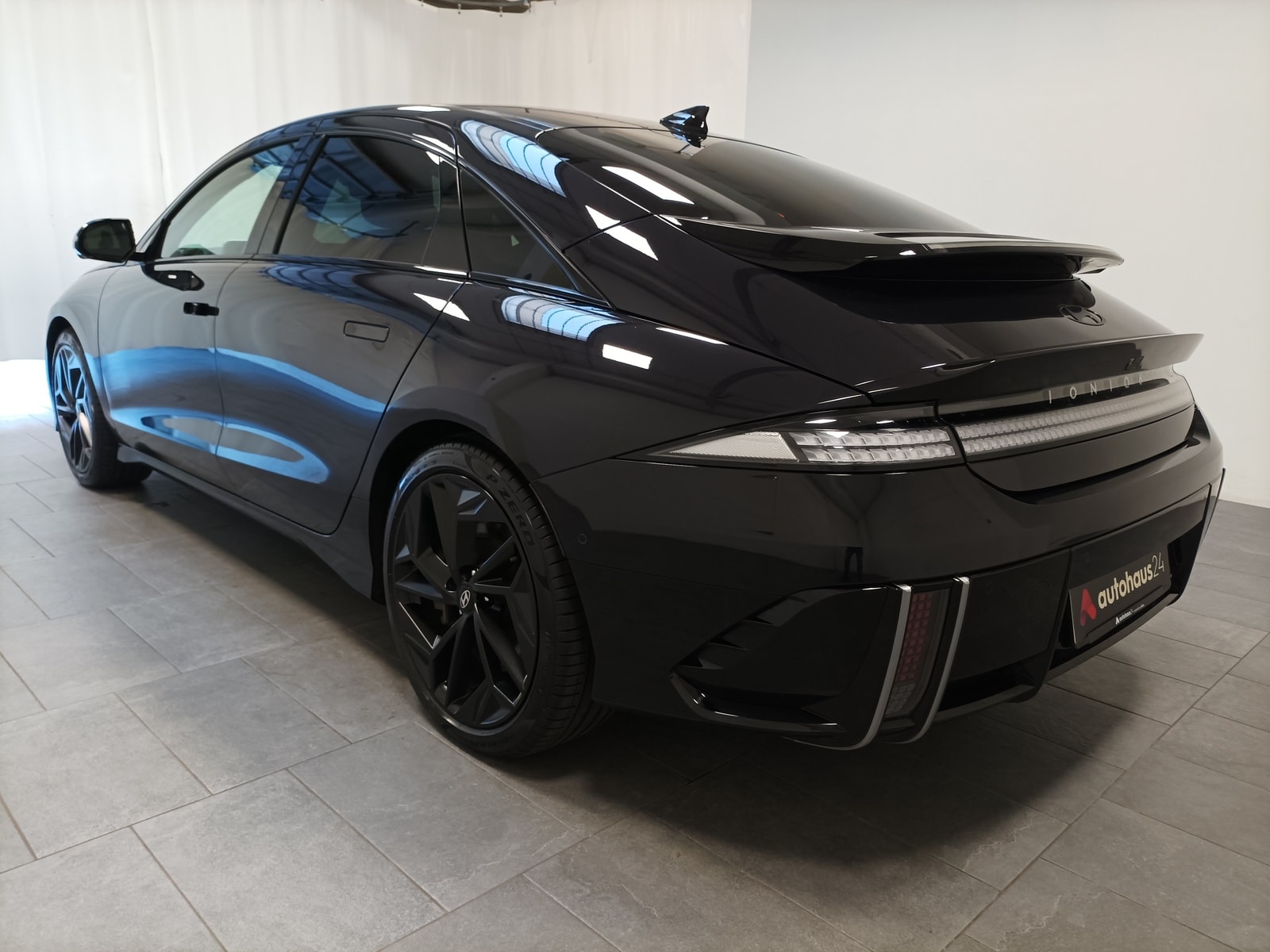 Hyundai IONIQ 6 Limousine IONIQ 6 First Edition/First Ed-Paket Elektro 4WD #4