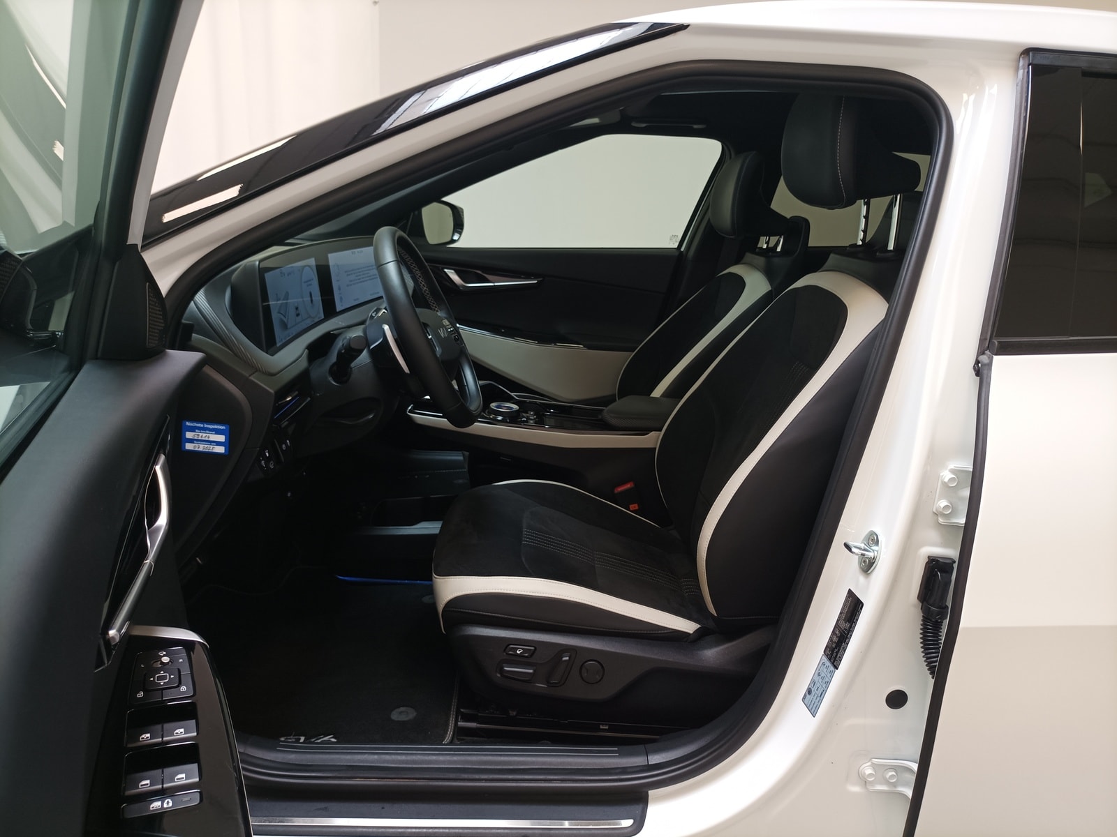 Kia EV6 SUV EV6 Elektro 77,4 kWh GT Line 4WD #8