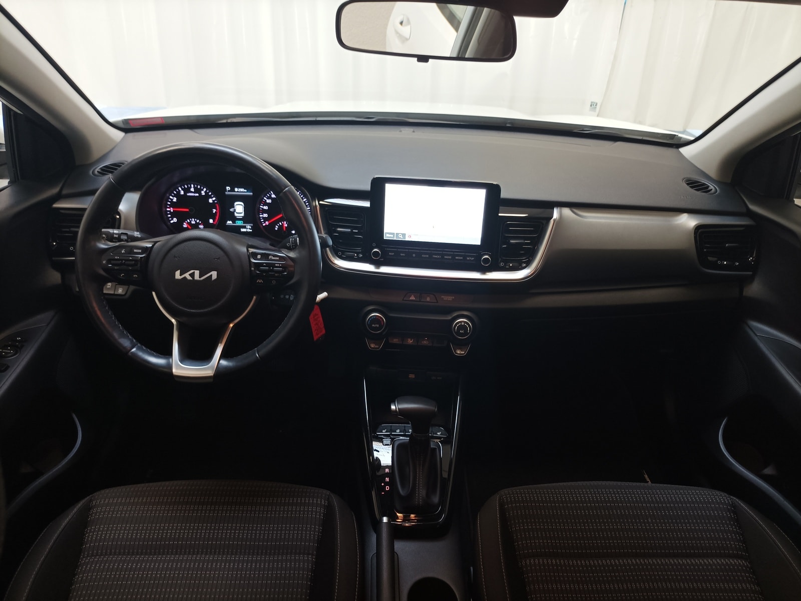 Kia Stonic SUV Stonic 1.0 T-GDI Vision (EURO 6d) #9