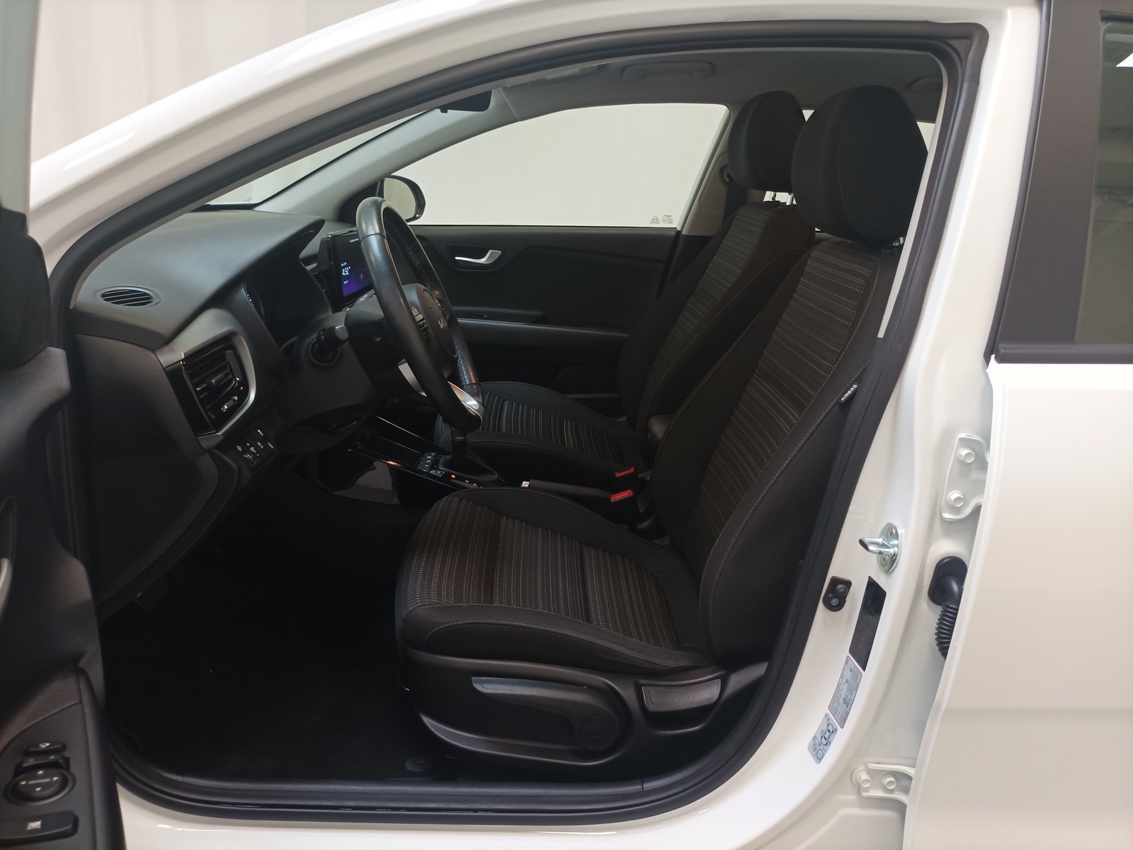 Kia Stonic SUV Stonic 1.0 T-GDI Vision (EURO 6d) #8