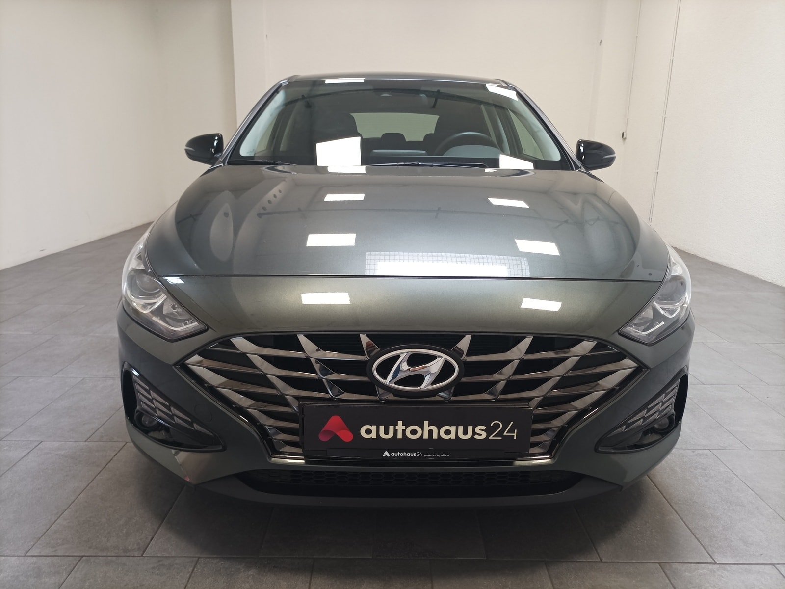 Hyundai i30 Limousine i30 1.0 T-GDI Ed. 30 (EURO 6d)(OPF) #2
