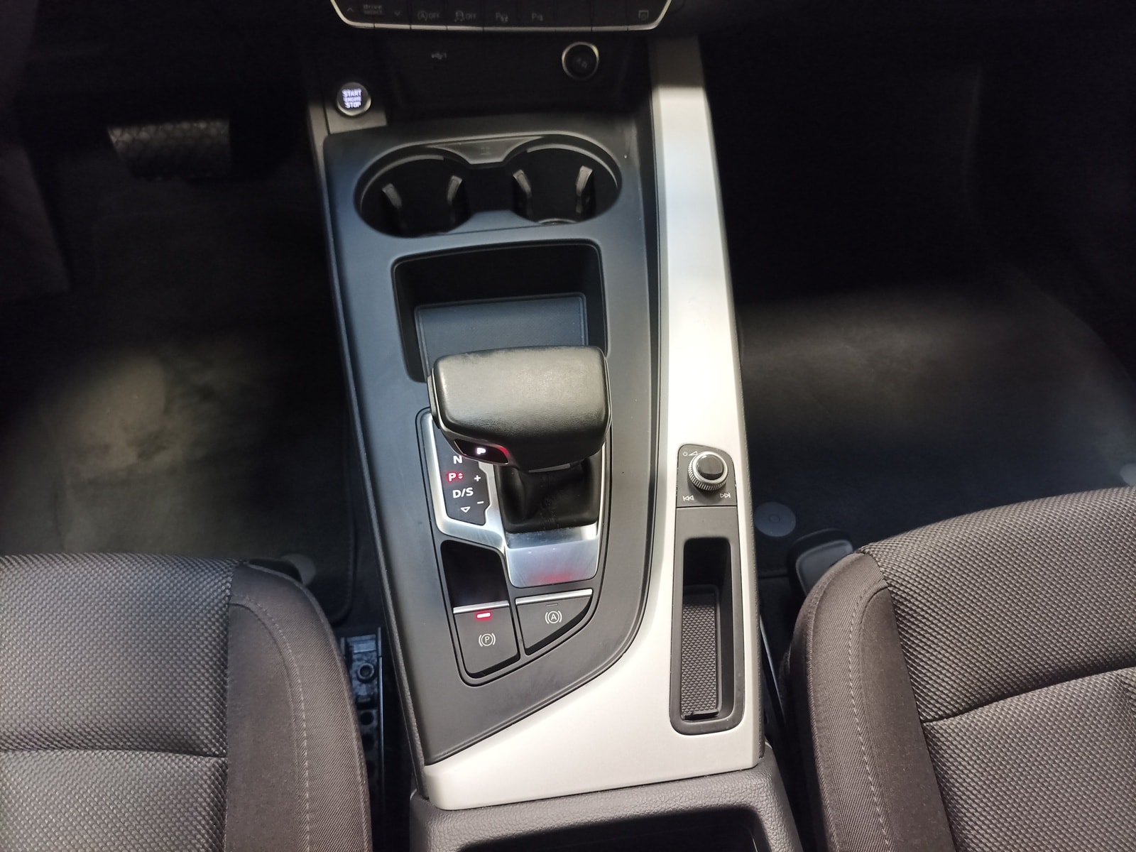 Audi A4 Kombi A4 40 2.0 TFSI Avant advanced (EURO 6d) #12