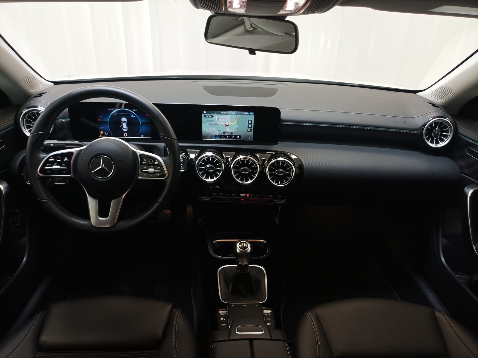Mercedes Benz CLA-Klasse Limousine CLA 180 Progressive (EURO 6d) #10