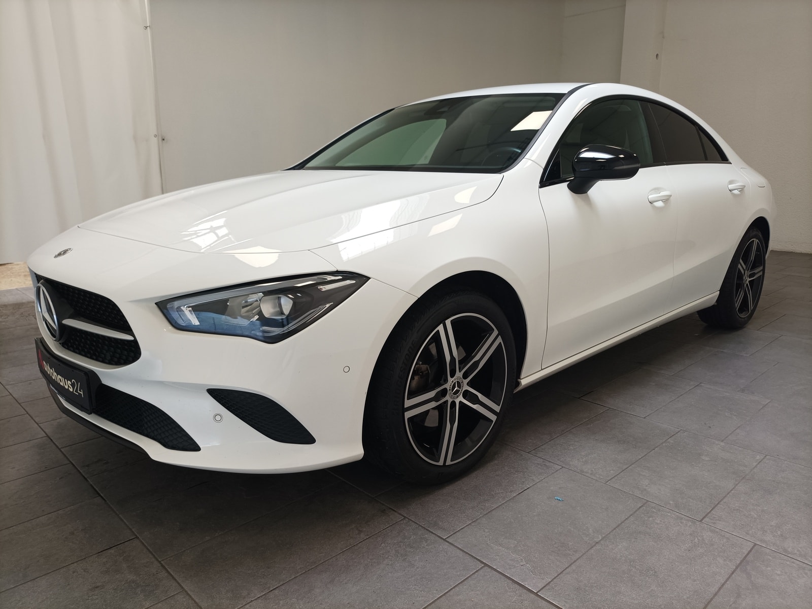 Mercedes Benz CLA-Klasse Limousine CLA 180 Progressive (EURO 6d) #3
