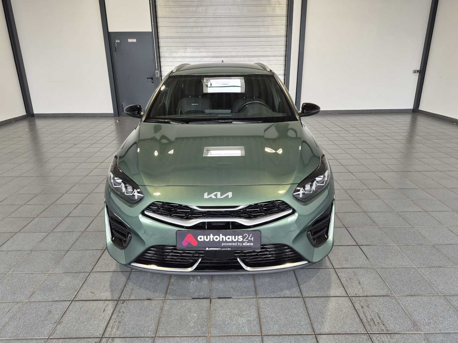 Kia Ceed Sportswagon Kombi Ceed 1.5 T-GDI GT Line (EURO 6d) #2